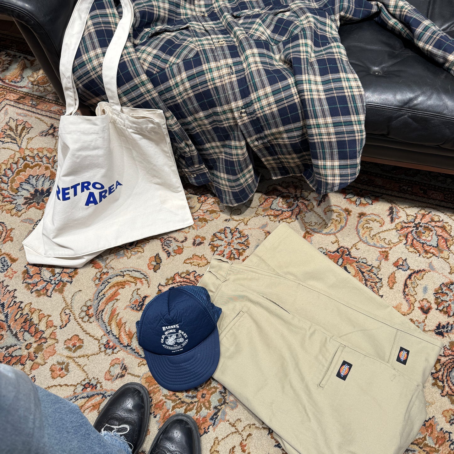 VINTAGE "CASUAL" MYSTERY OUTFIT