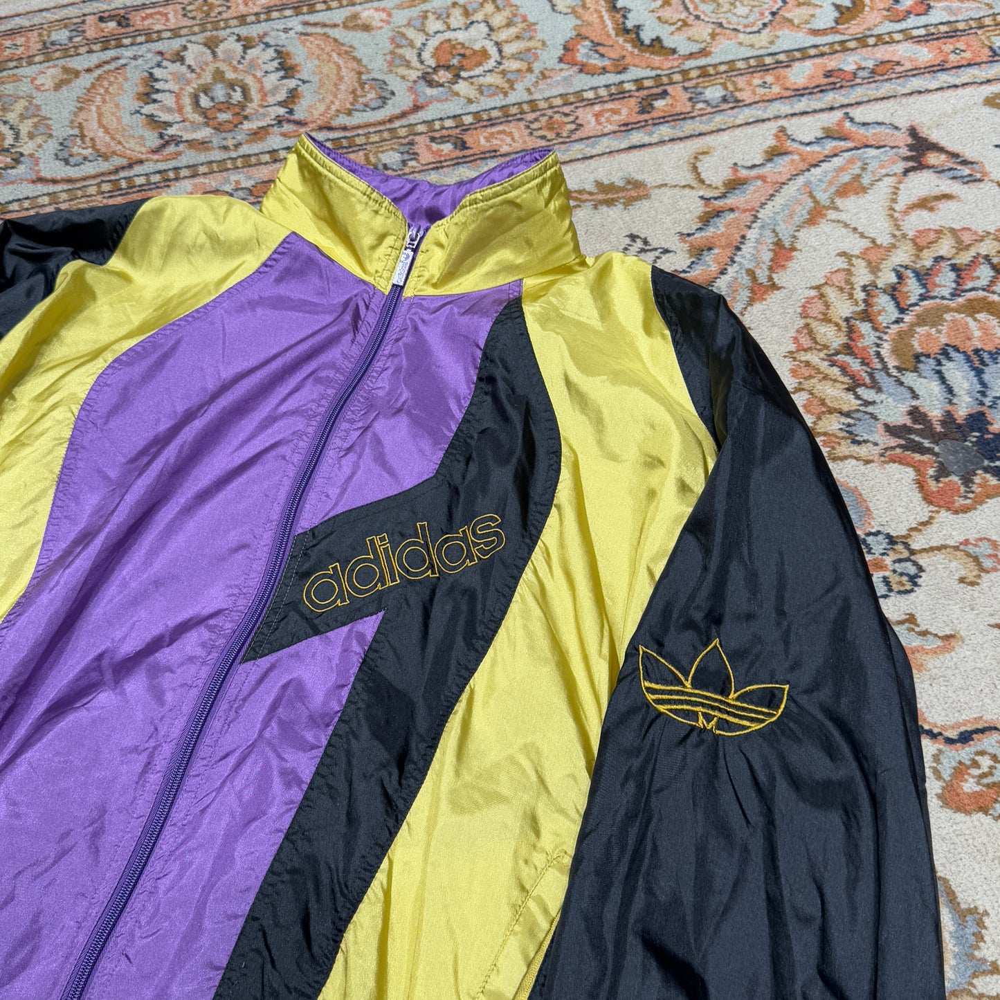 (XL) ADIDAS TRACK JACKET