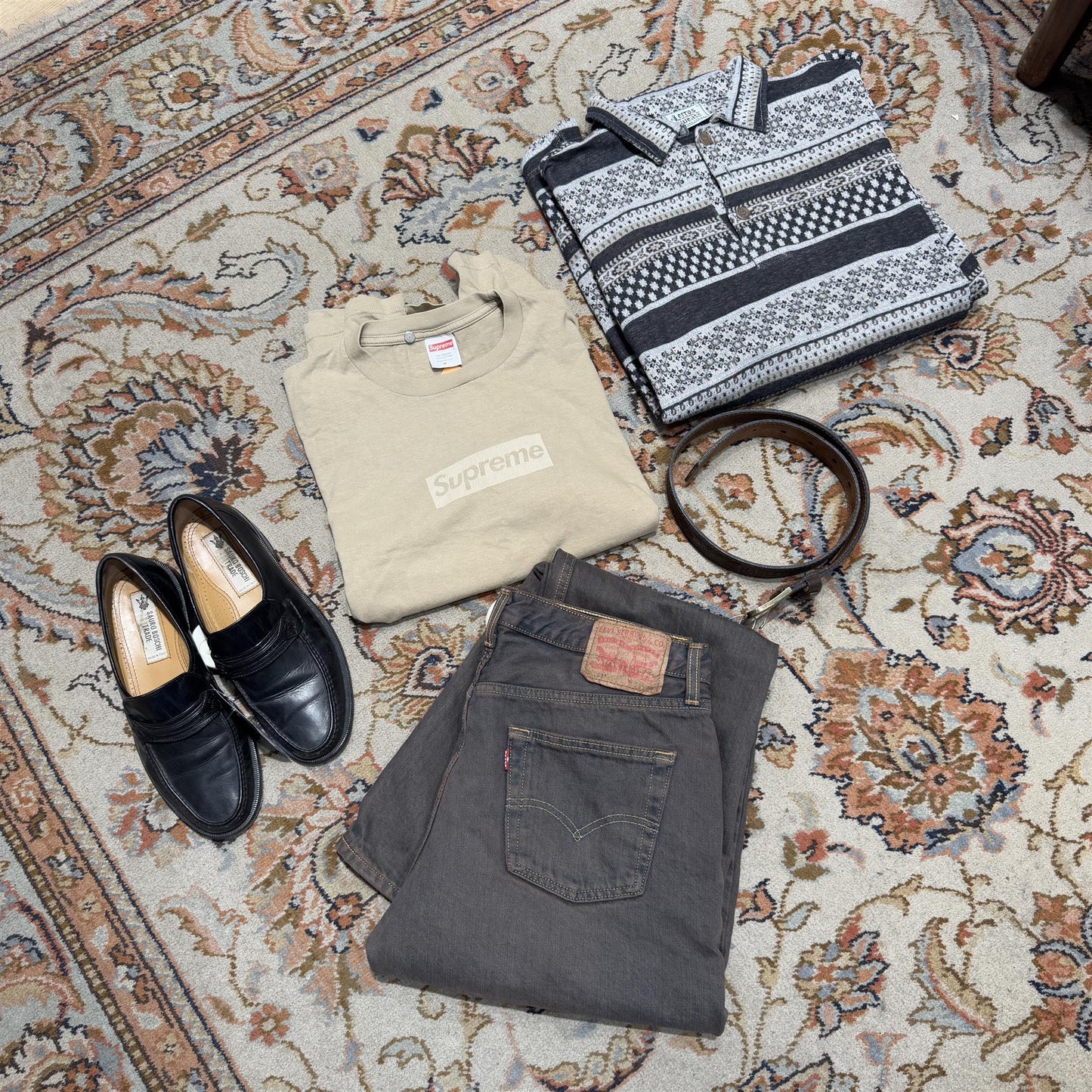 VINTAGE "SUPREME" MYSTERY OUTFIT