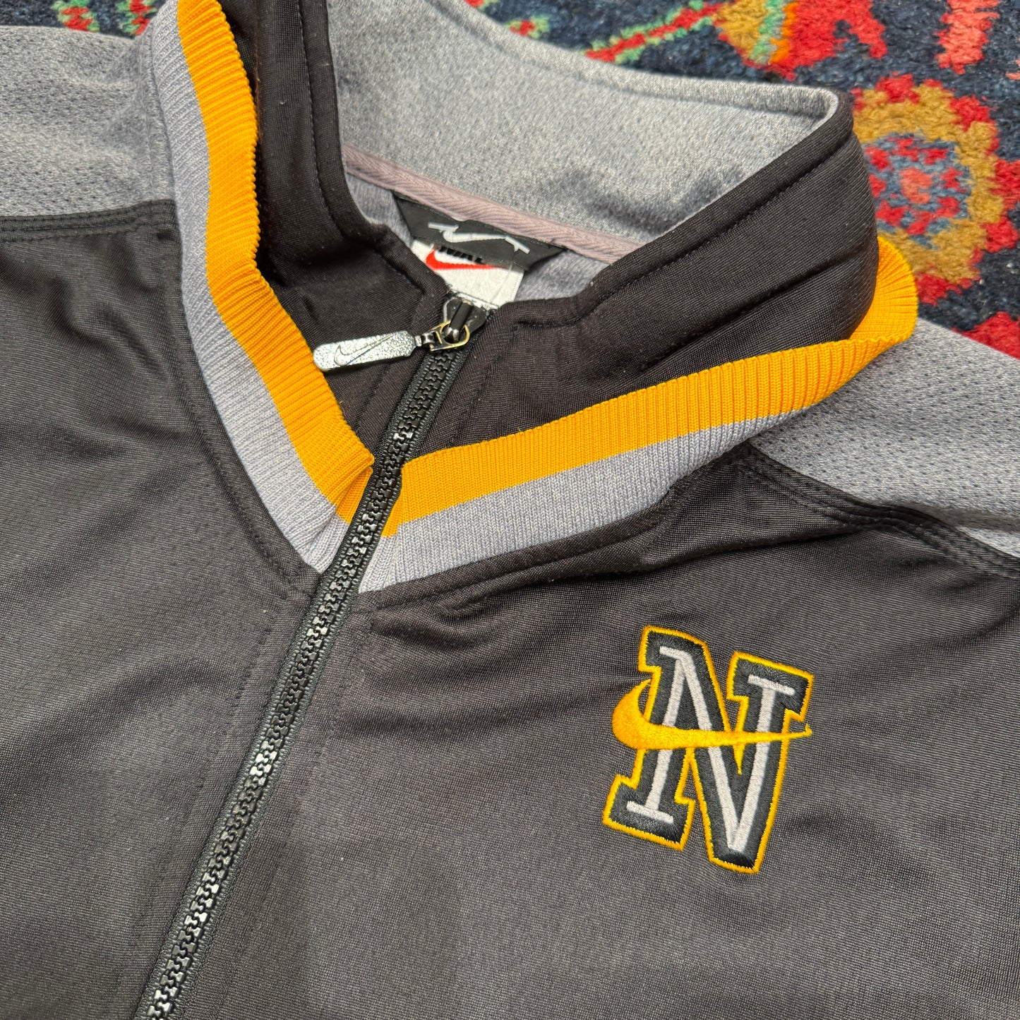 (S) 90S NIKE TRACK JACKET