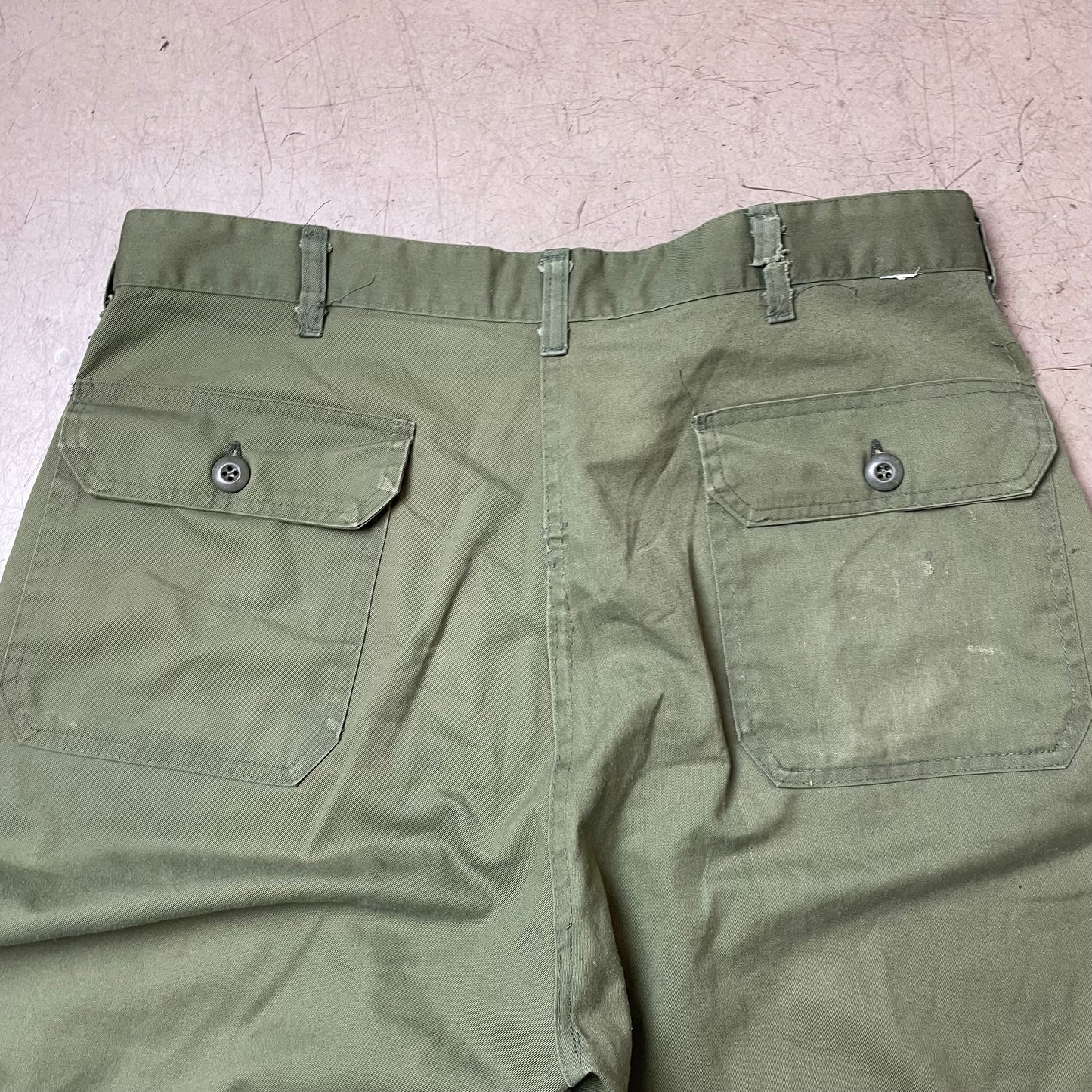 (XL) US Army Front Pocket Utility Fatigue Pants olivgrün W38L32
