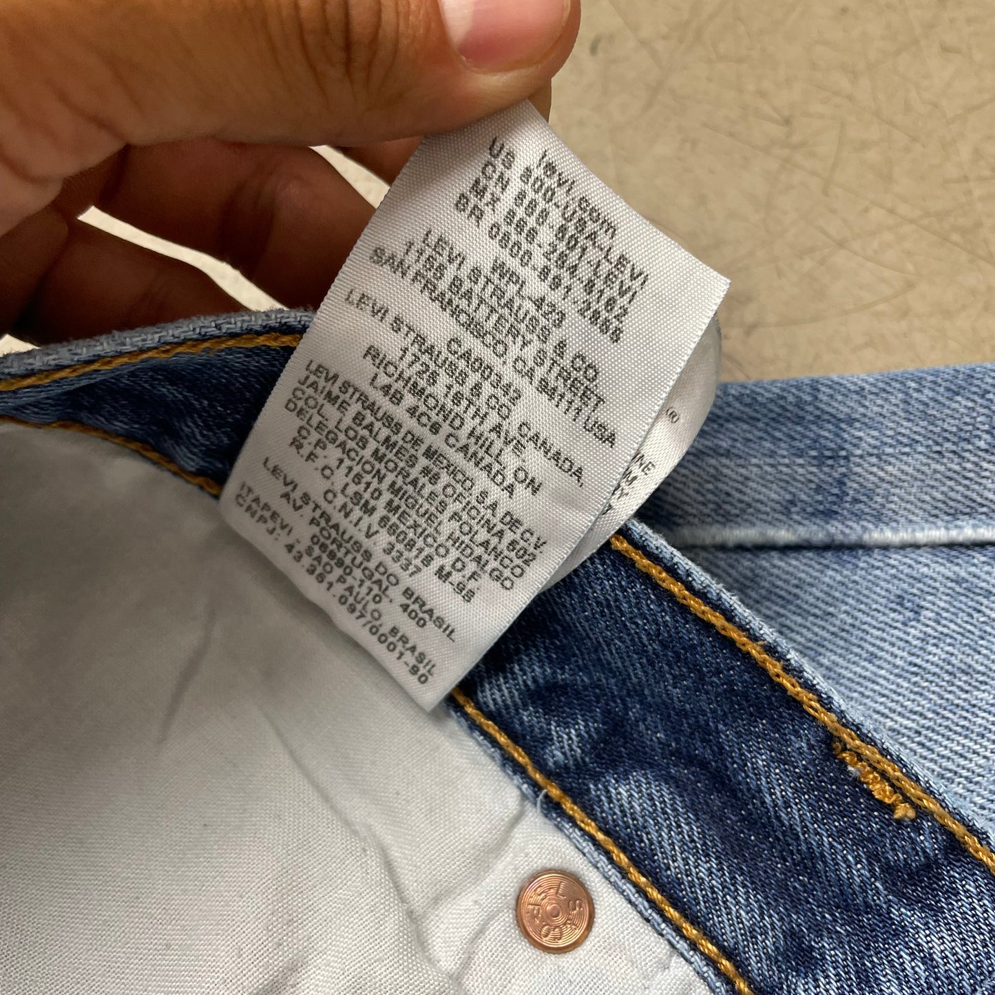 (M) Levi’s 501 Jeanshose faded blau W33L32