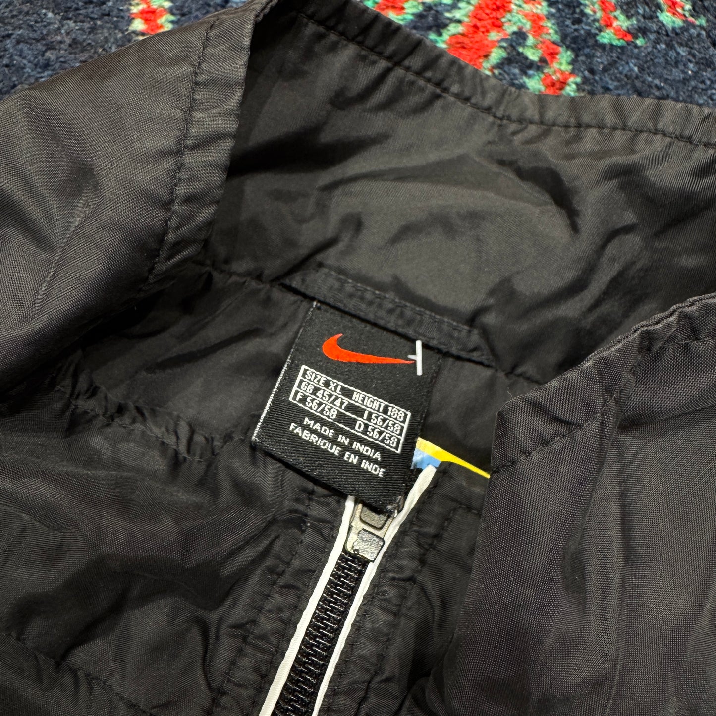 (XL) NIKE TRACK JACKET