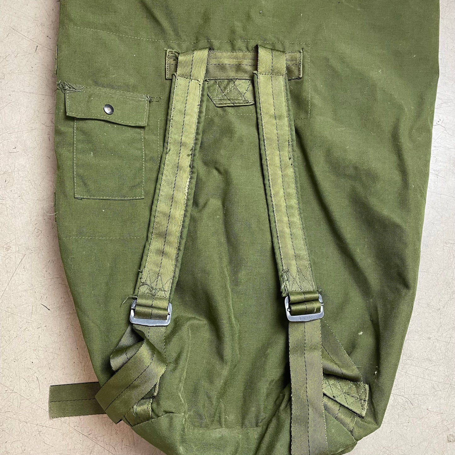 Vintage US Army Seesack Military Transport Bag olivgrün