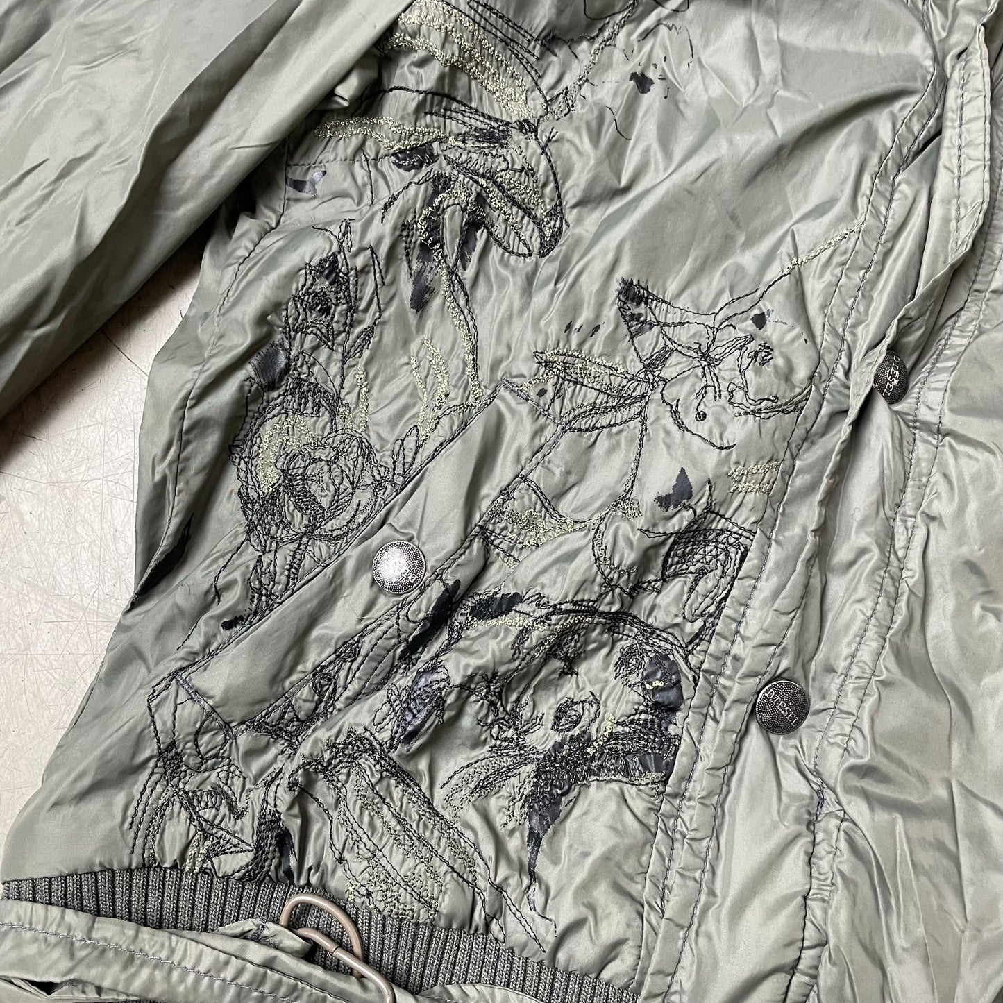 (M) 2000s Diesel Wmn Y2K Jacket grau stitched Motive
