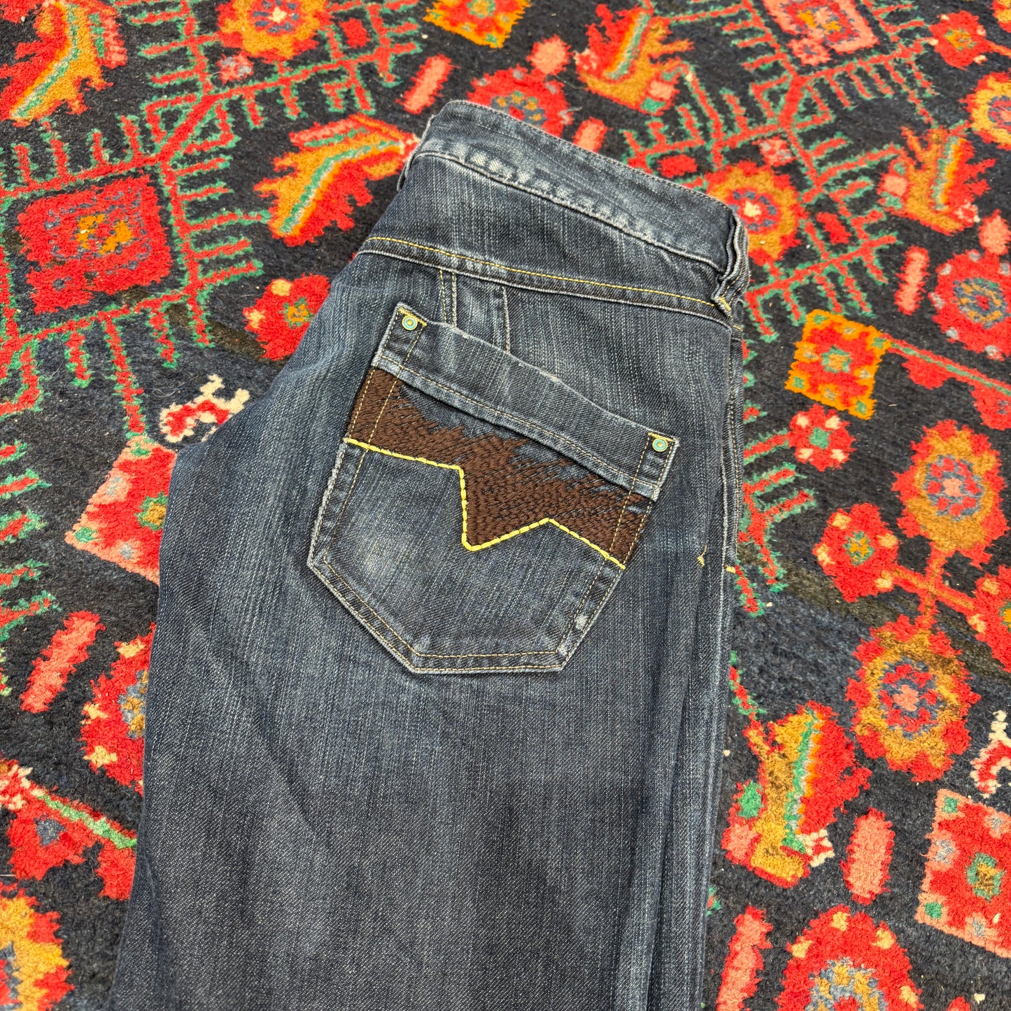(M) RARE DIESEL FLARED JEANSHOSE