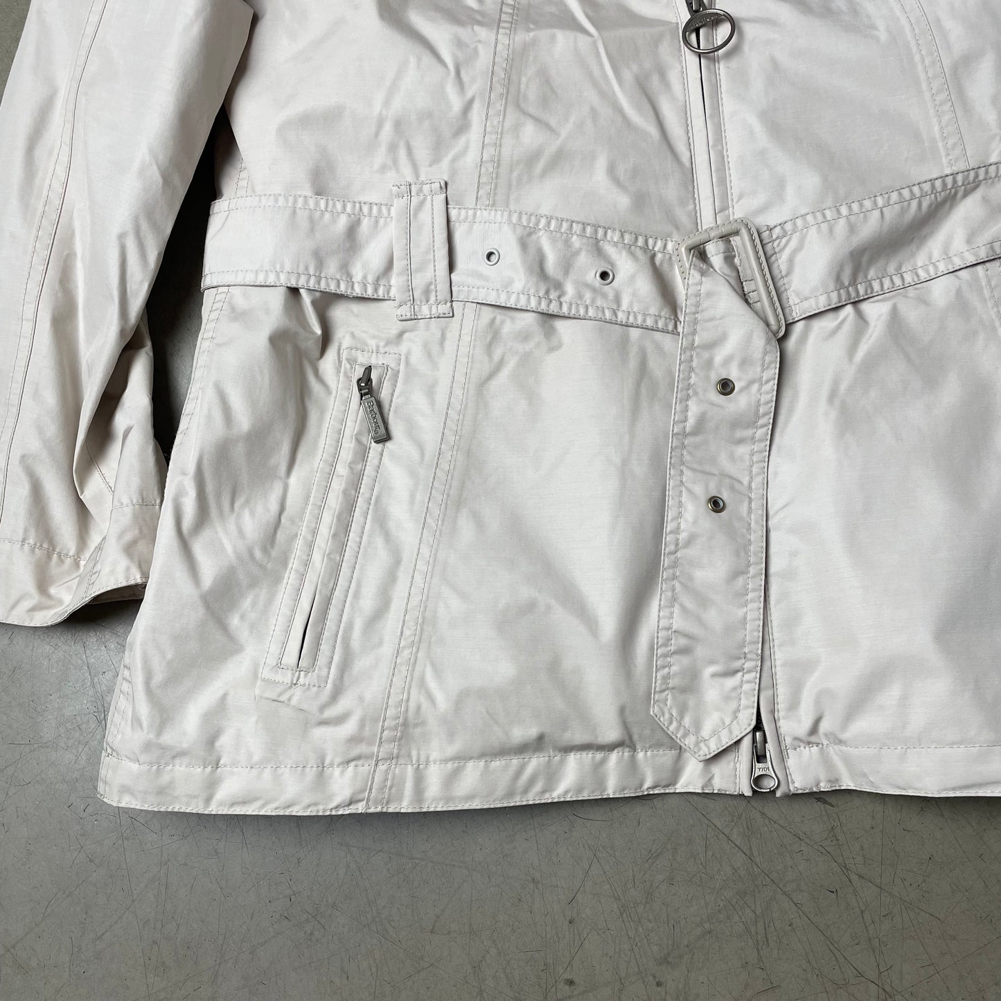 (L) Burberry Trench Coat Parka Mantel Wmn beige Creme