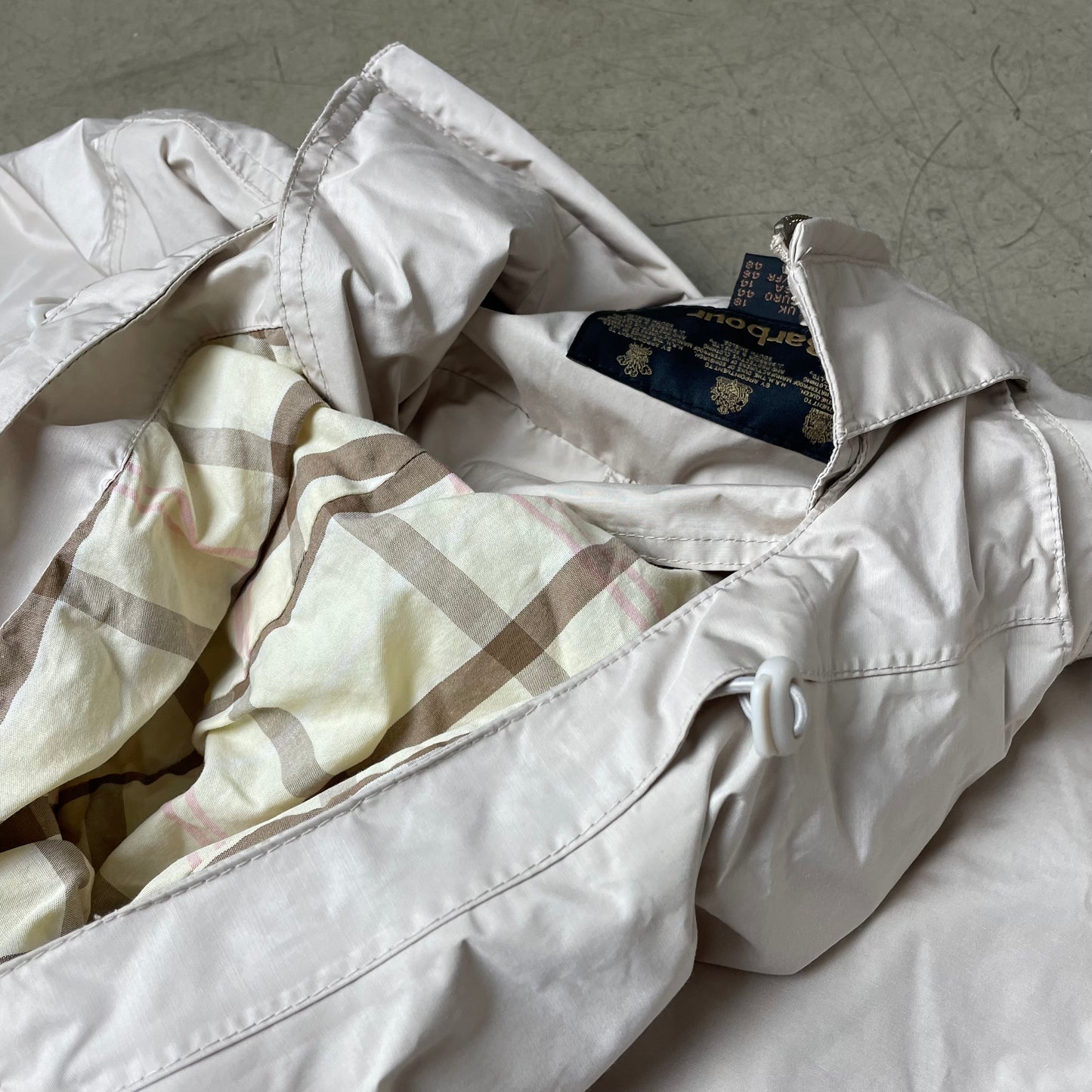(L) Burberry Trench Coat Parka Mantel Wmn beige Creme