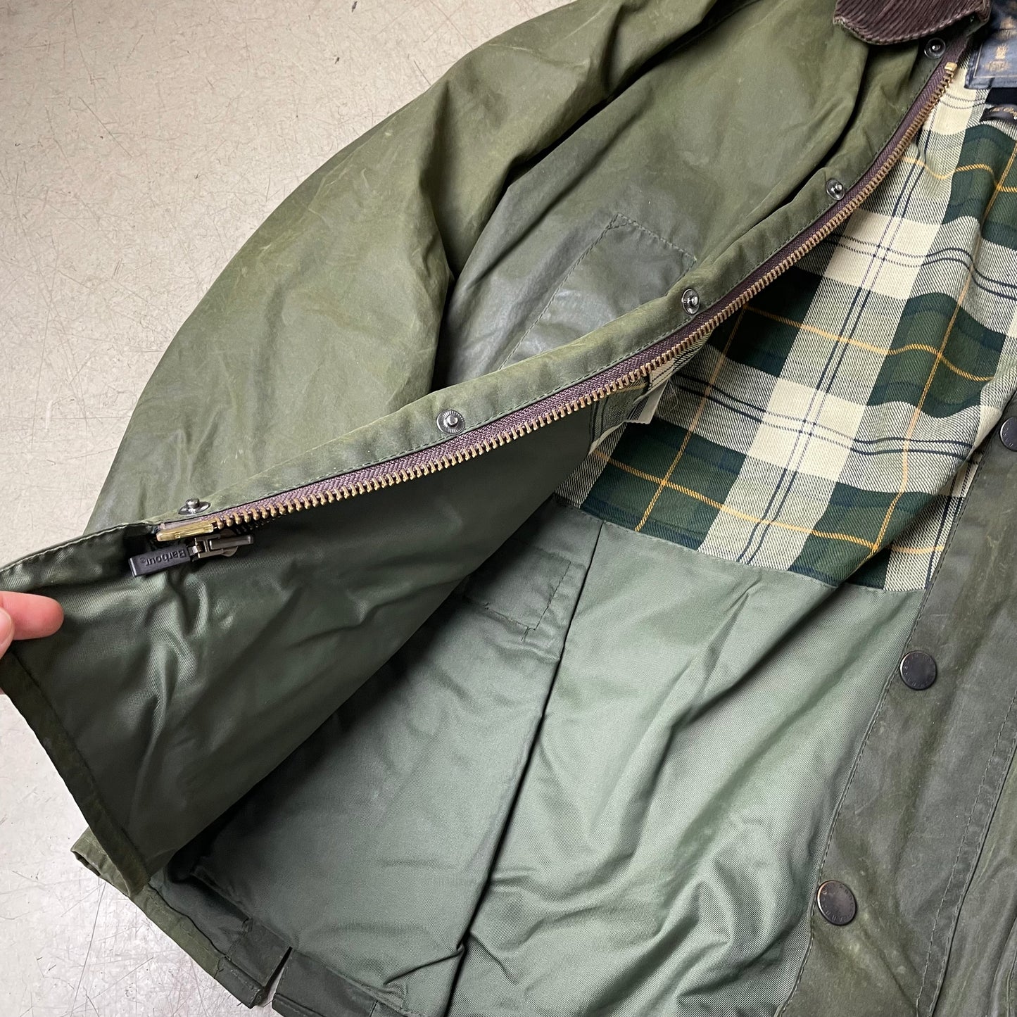 (M) Barbour Bedale Waxed Jacket A320 olive grün