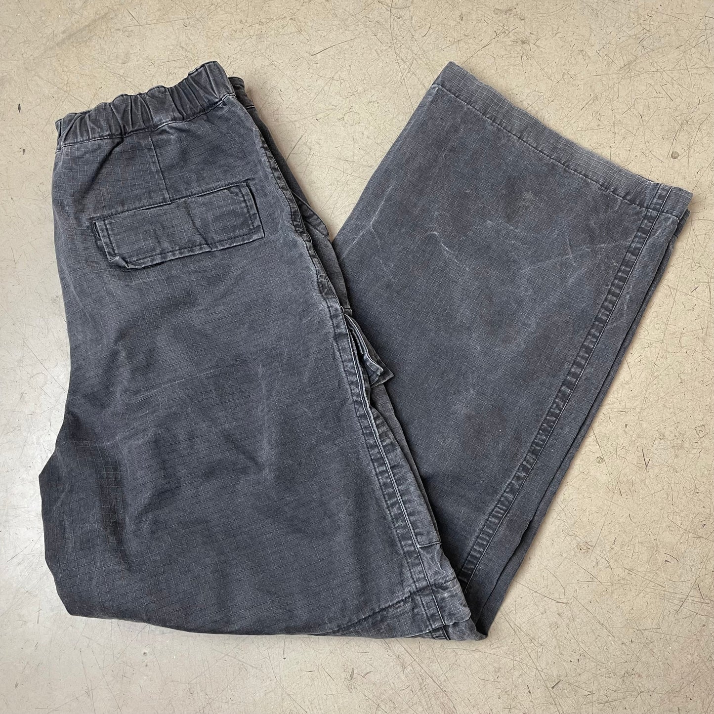 (M) Acne Studios Heavy Cargo Pants washed grau 46