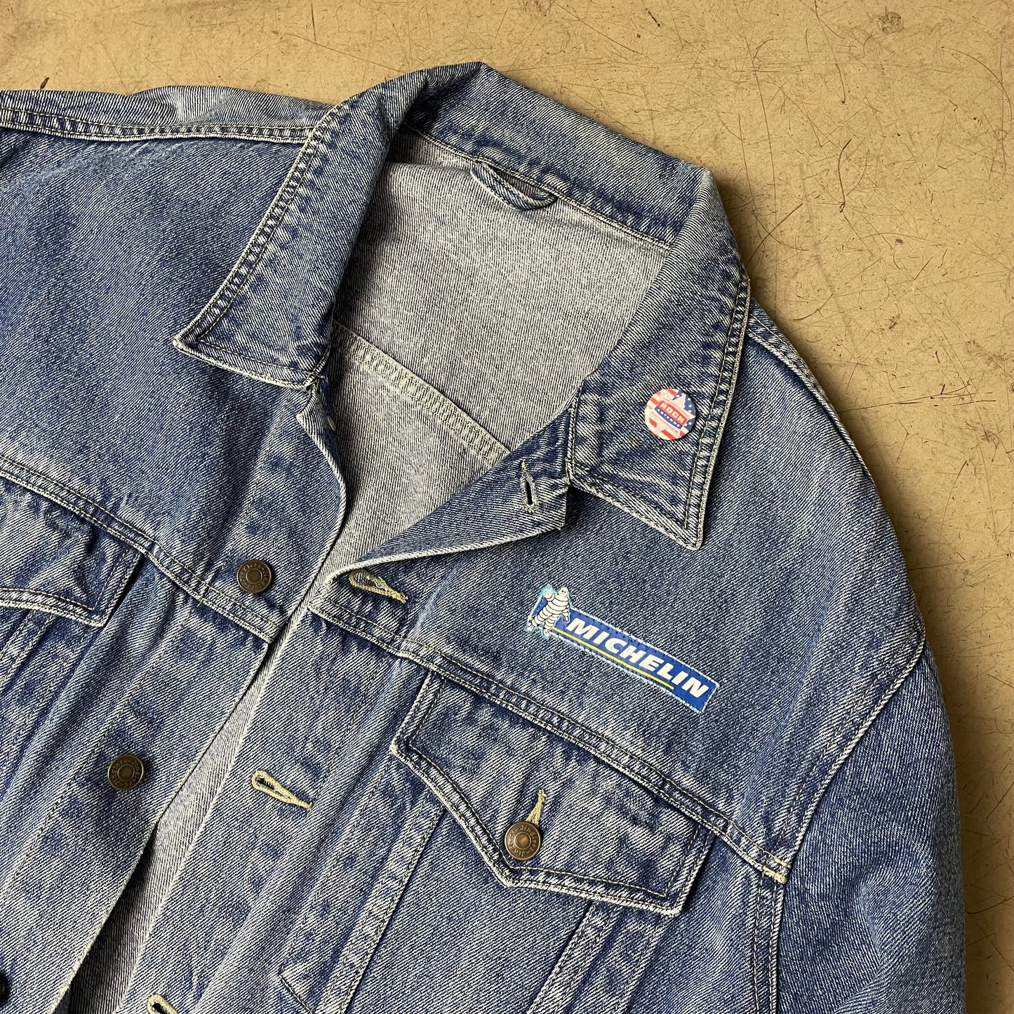(XXL) Vintage Jeansjacke Michelin Patch blau