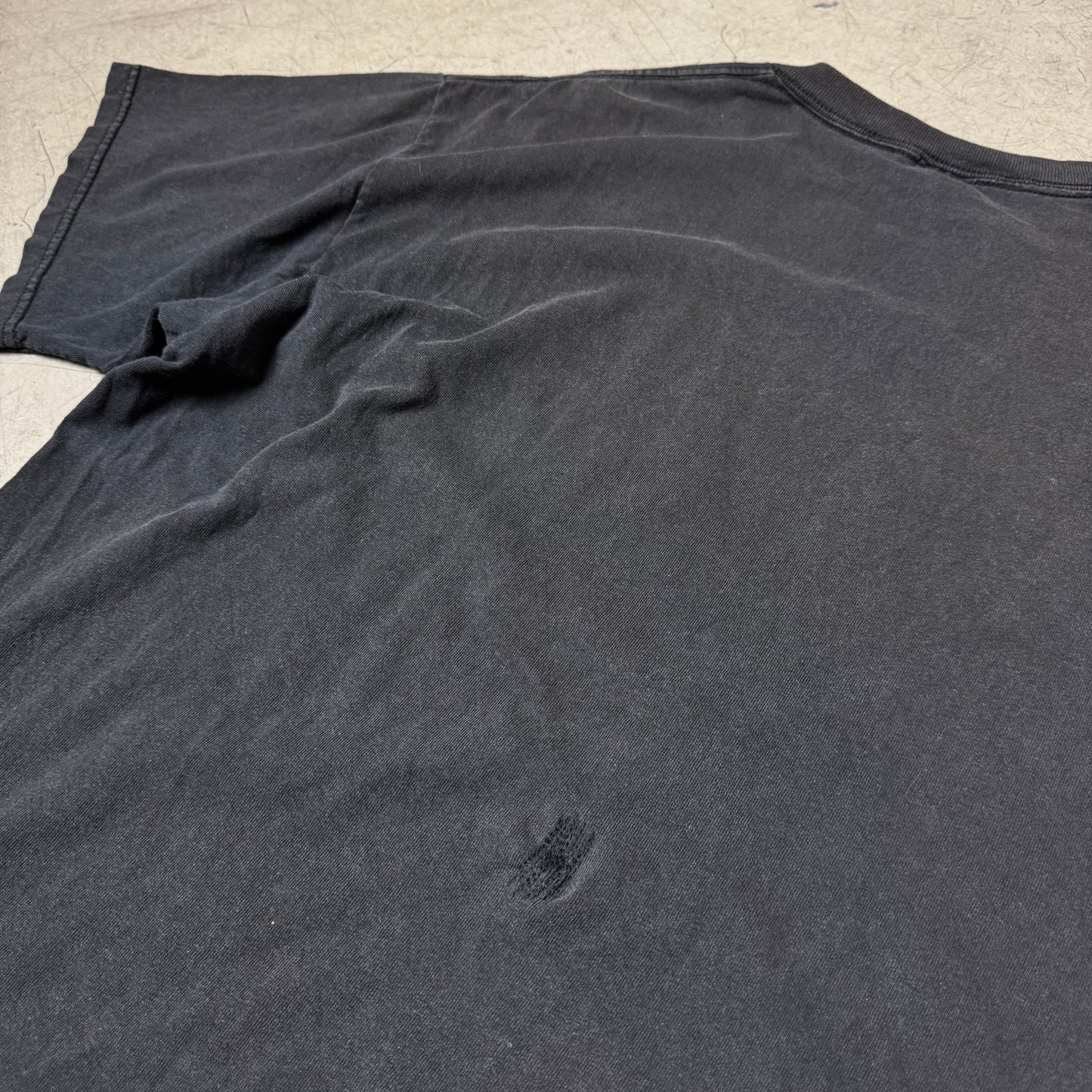 (XL) Vintage Quote Shirt „Missing Person“ Schwarz Delta Pro Weight