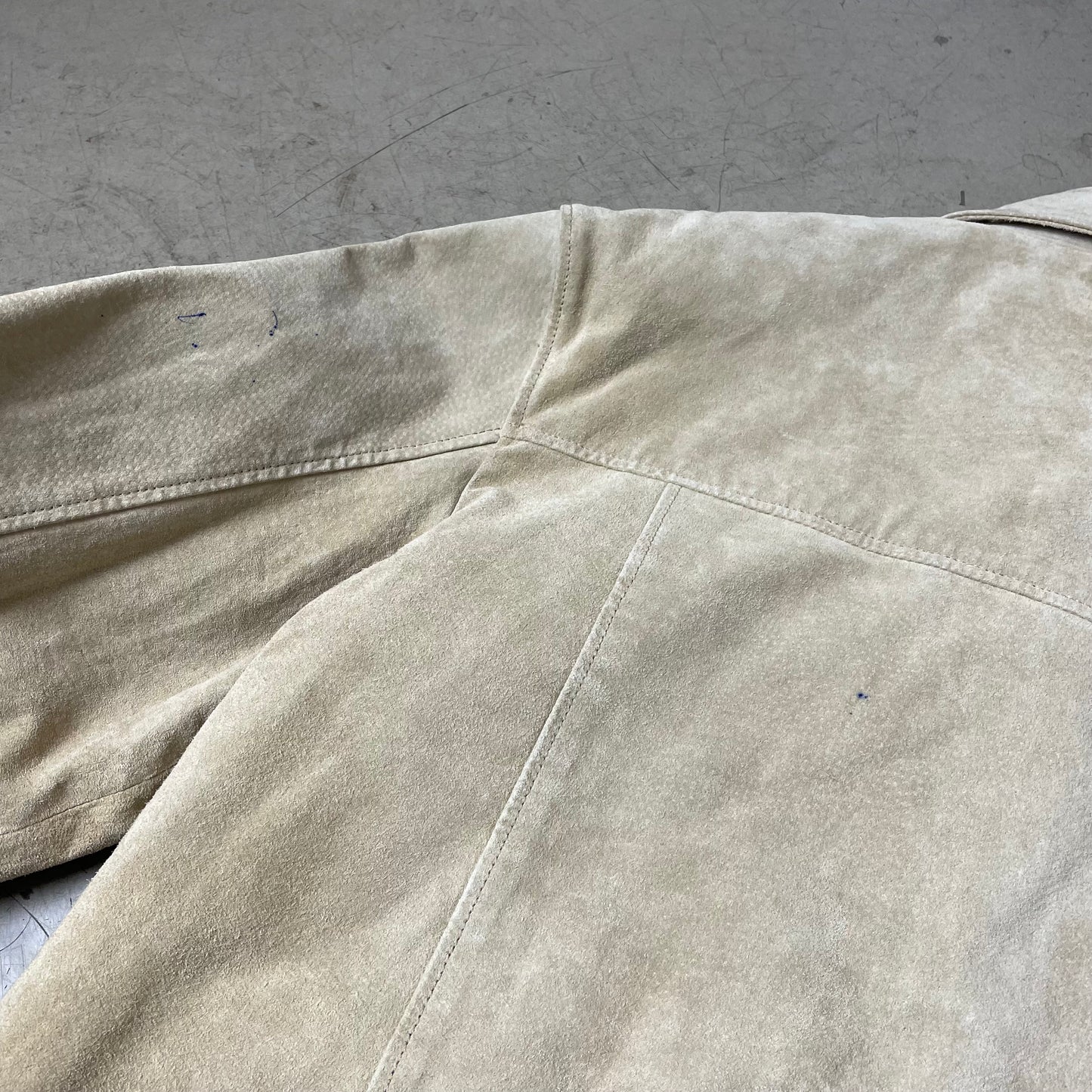 (M) Lederjacke creme beige hüftlang Kragen