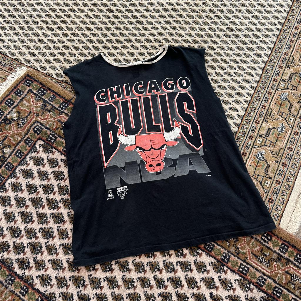 (L) CHICAGO BULLS T-SHIRT