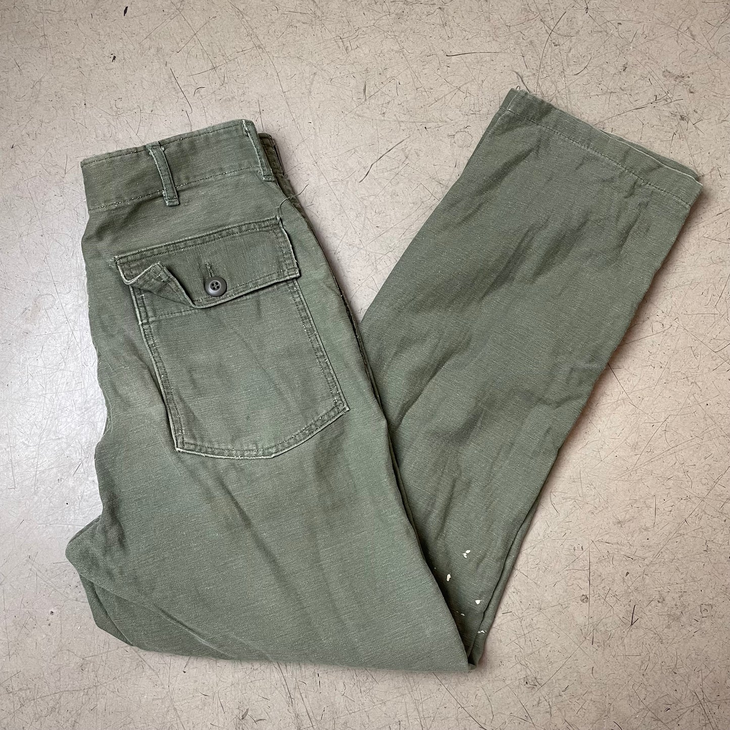 (S-M) US Army Front Pocket Utility Fatigue Pants olivgrün W30L31