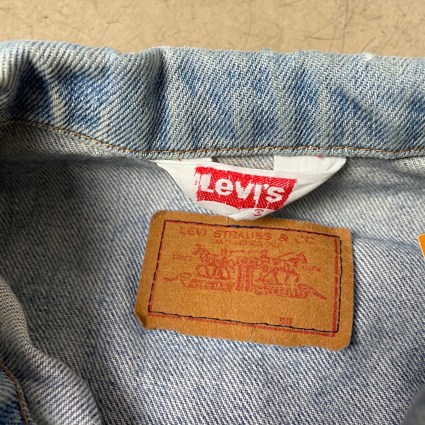 (S) 1983 Levi’s Denim Jacket Jeansjacke faded hellblau