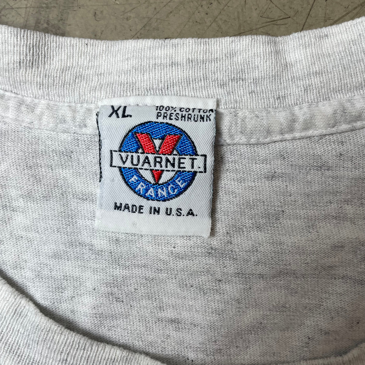 (XL) 1990s Vuarnet France Tshirt grau blau