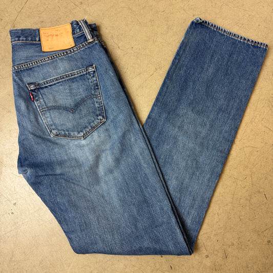 (L) Faded Levi’s 501 Jeanshose Blau W33/L36