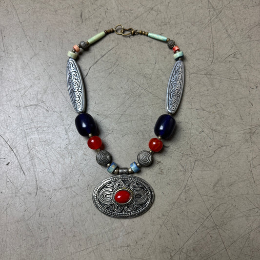 Native Amulet Stein Halskette