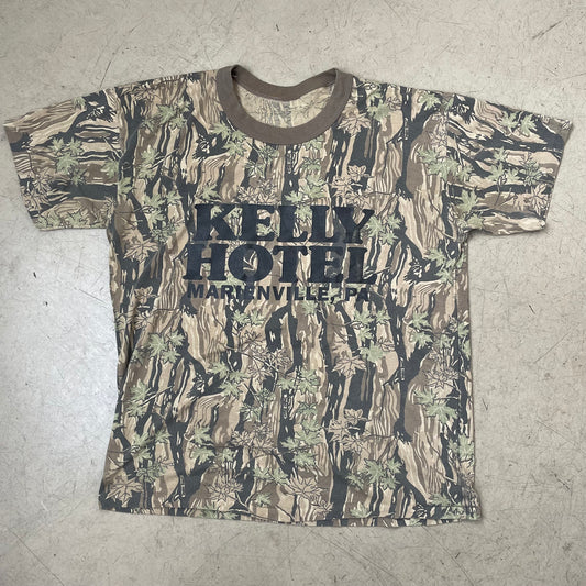 (L) 1990s Single Stitch Camo Realtree Hotel Souvenir Tshirt grün