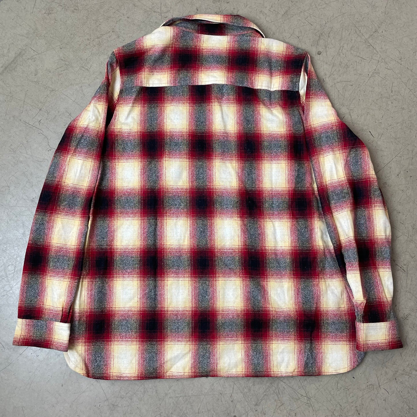 (M-L) Pendleton Flanellhemd Shirt kariert schwarz beige rot