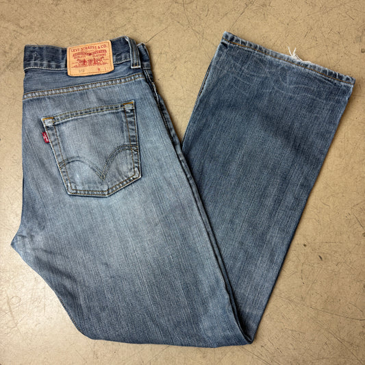 (L) Levi’s 512 Bootcut Jeanshose Faded blau W34/L32