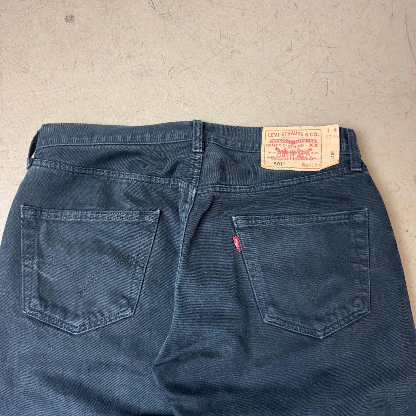 (L) Levi’s 501 Jeanshose schwarz W34/L32