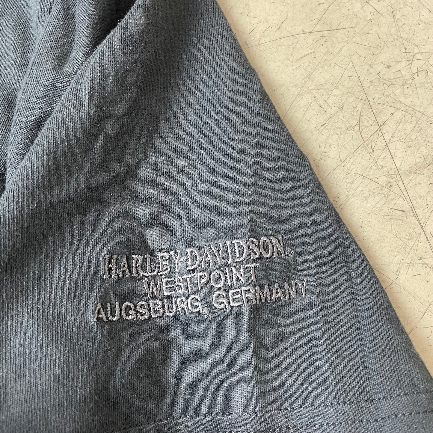 (XL) Harley Davidson Logo Stick Tshirt schwarz grau