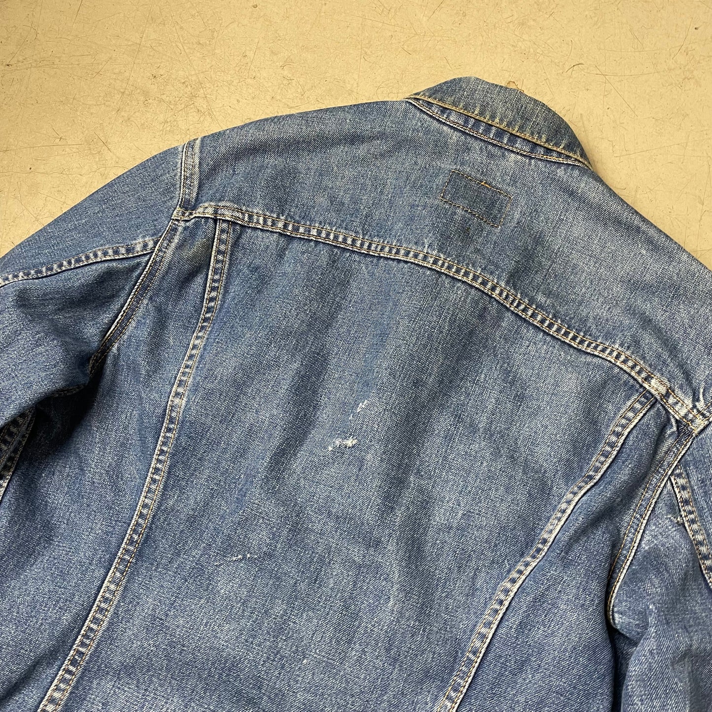 (L-XL) Levi’s Jeansjacke blau