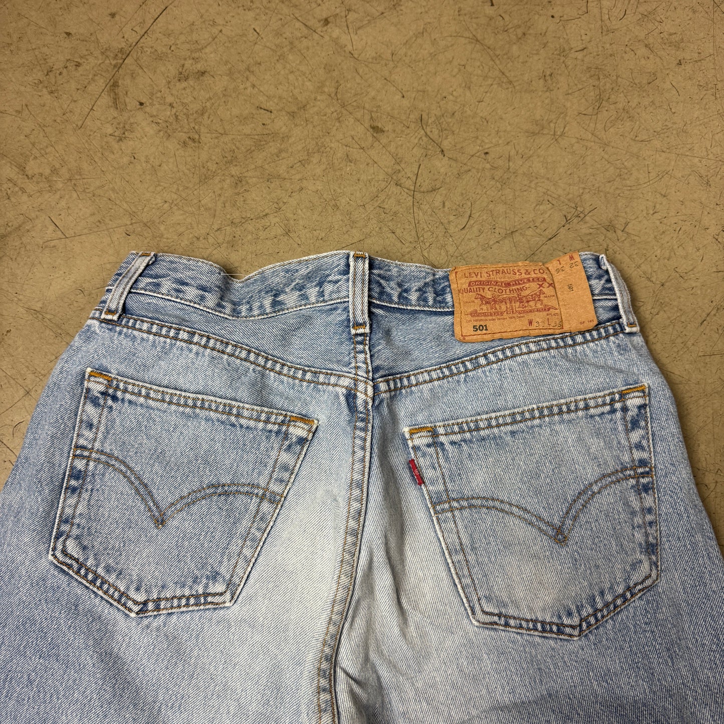 (M) Levi’s 501 Jeanshose