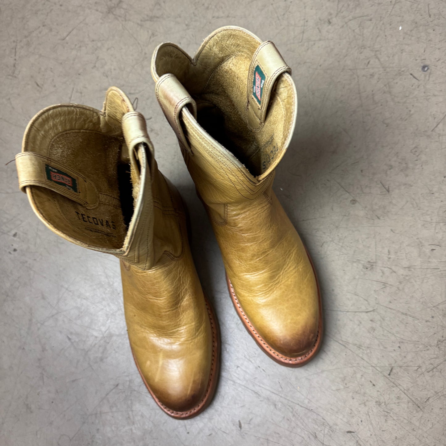 (42) Tecovas Ranch Wear Cowboy Boots Lederstiefel Camel Braun US9