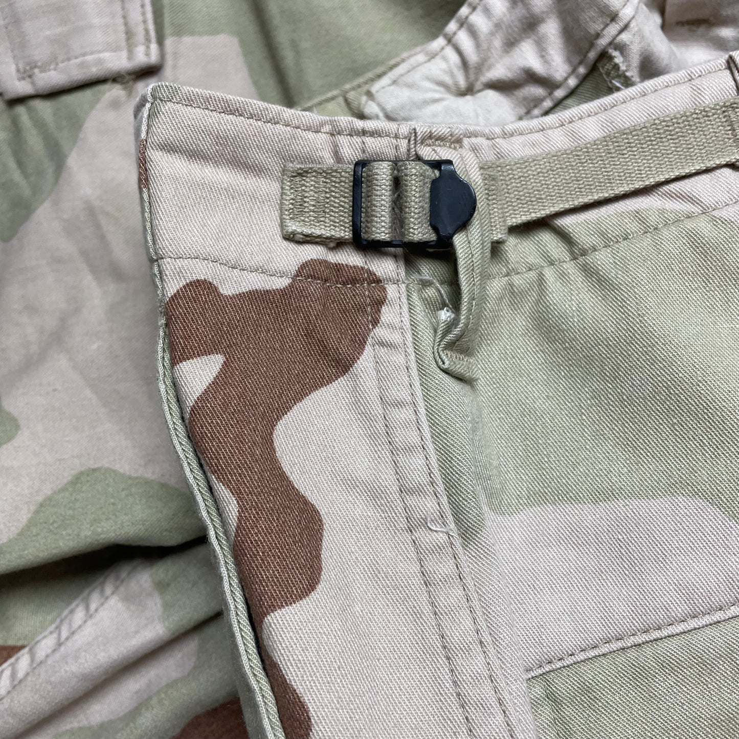 (S) US Army Camo Cargo Pants Sand beige Khaki