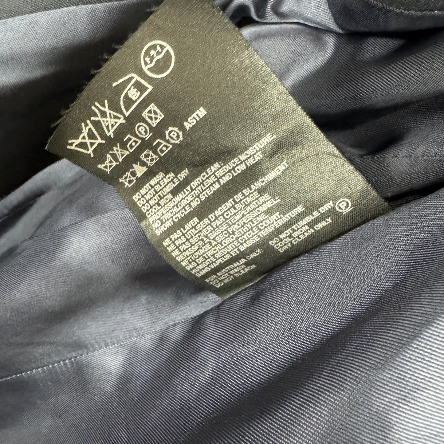 (M) WMN PRADA BLAZER