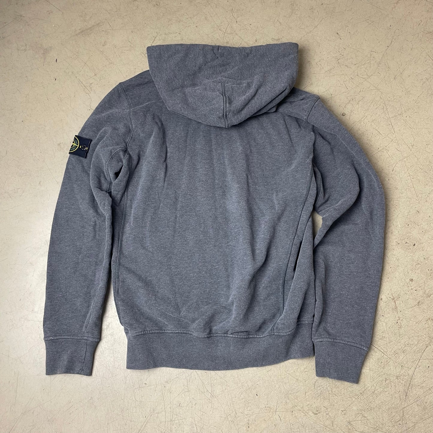 (M-L) Stone Island Patch Hoodie Grau