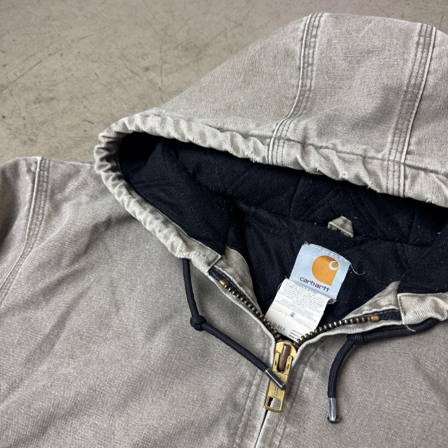 (L) Carhartt Hooded Active Jacket J130 DES