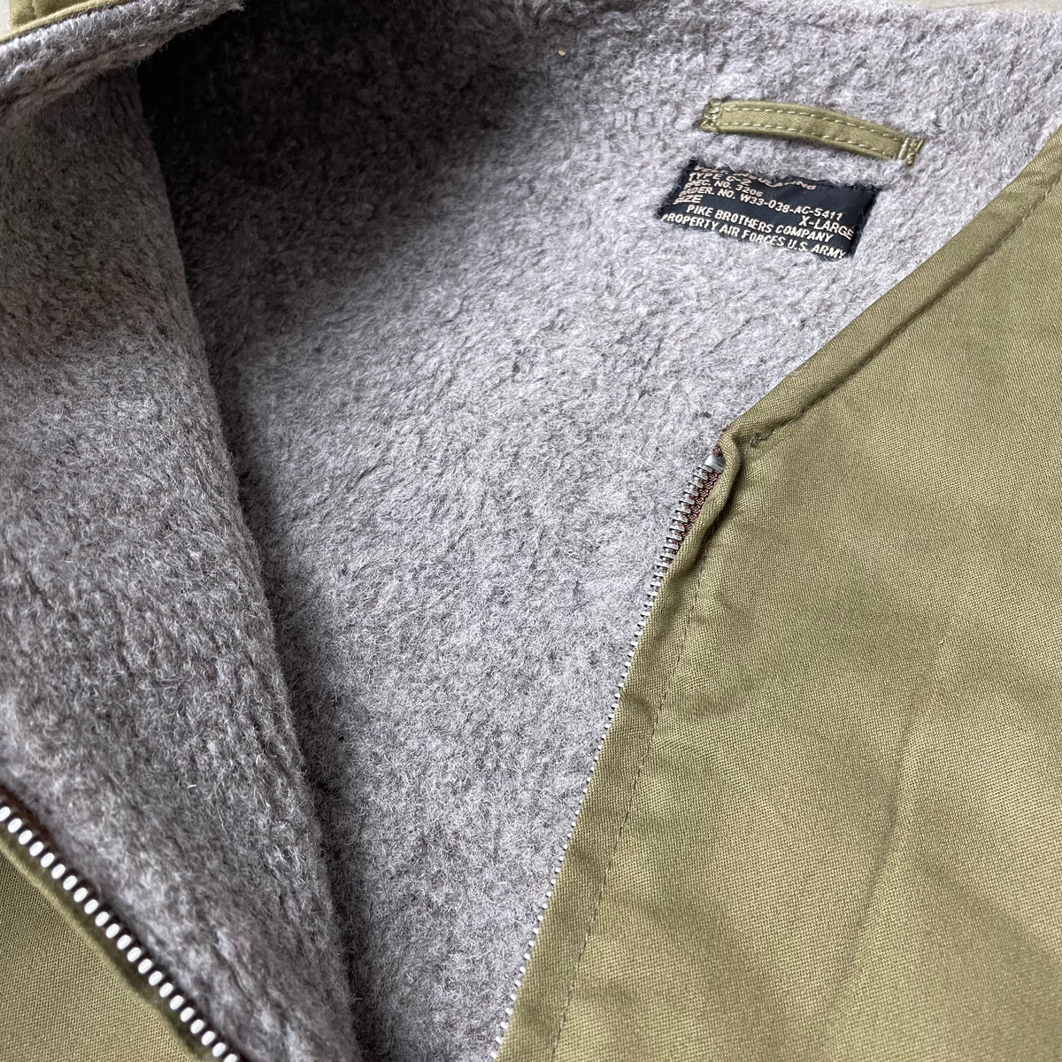 (XL) Pike Brothers Army Air Forces Weste Type C-2 khaki grün