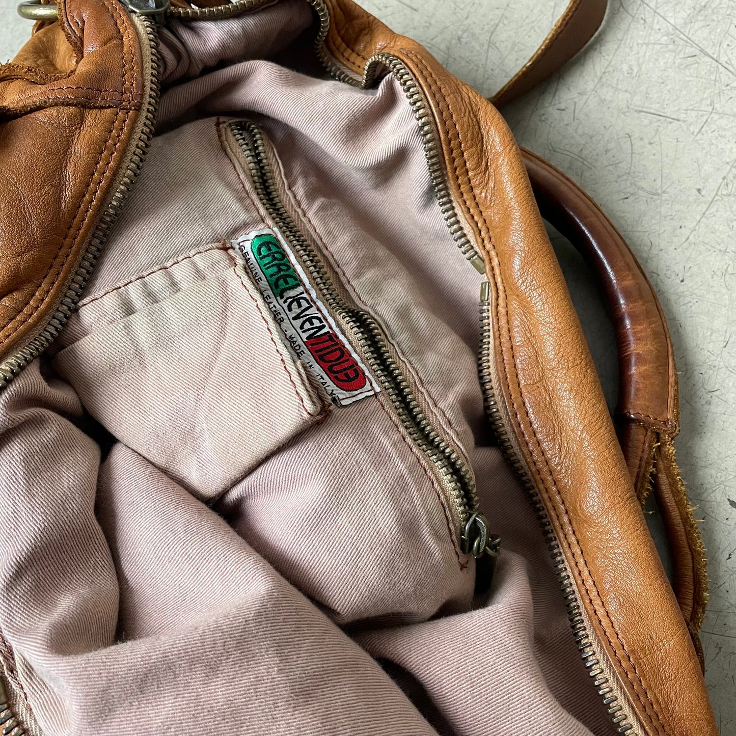 Leather Side Bag Leder Umhängetasche congnac braun