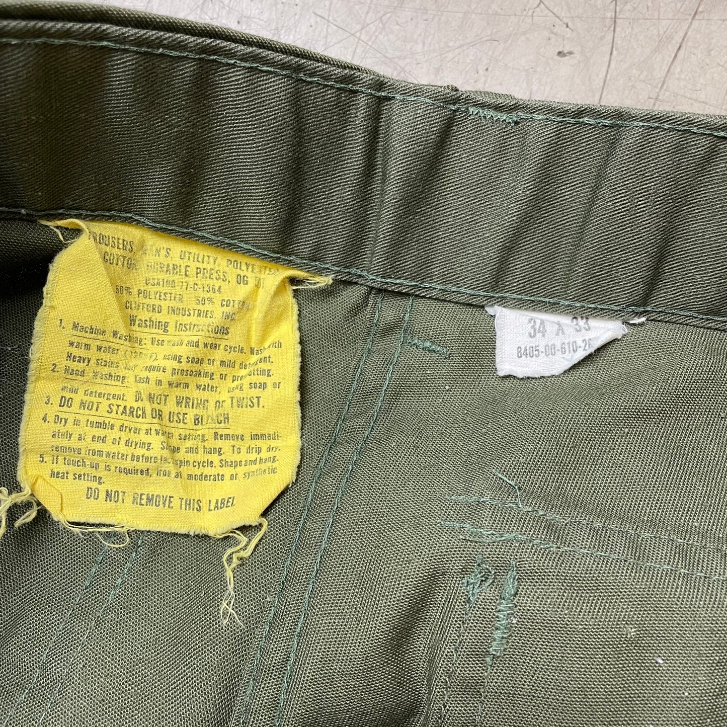 (L) US Army Front Pocket Utility Fatigue Pants olivgrün W34L33