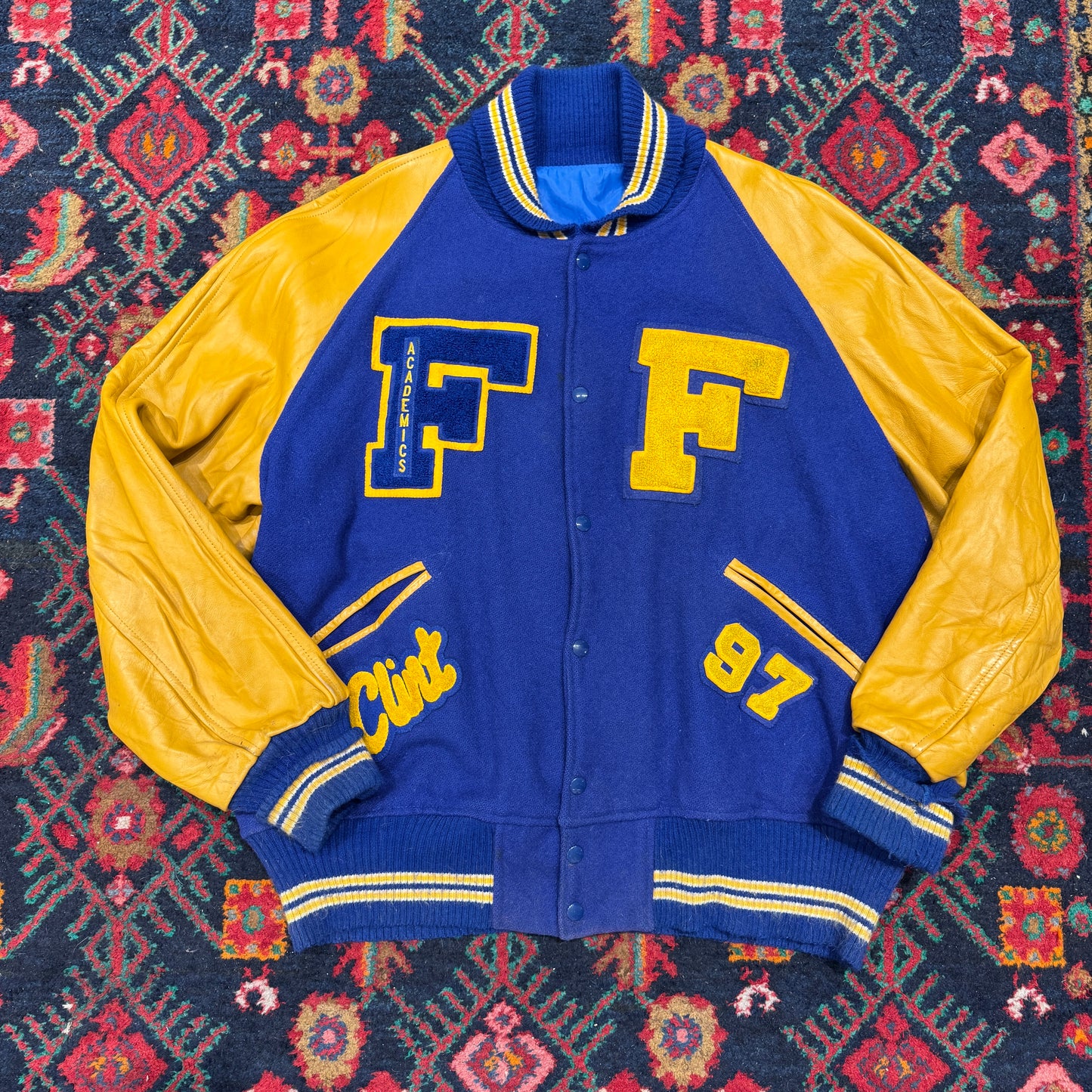 (L) 90S HUSKIES COLLEGE JACKE