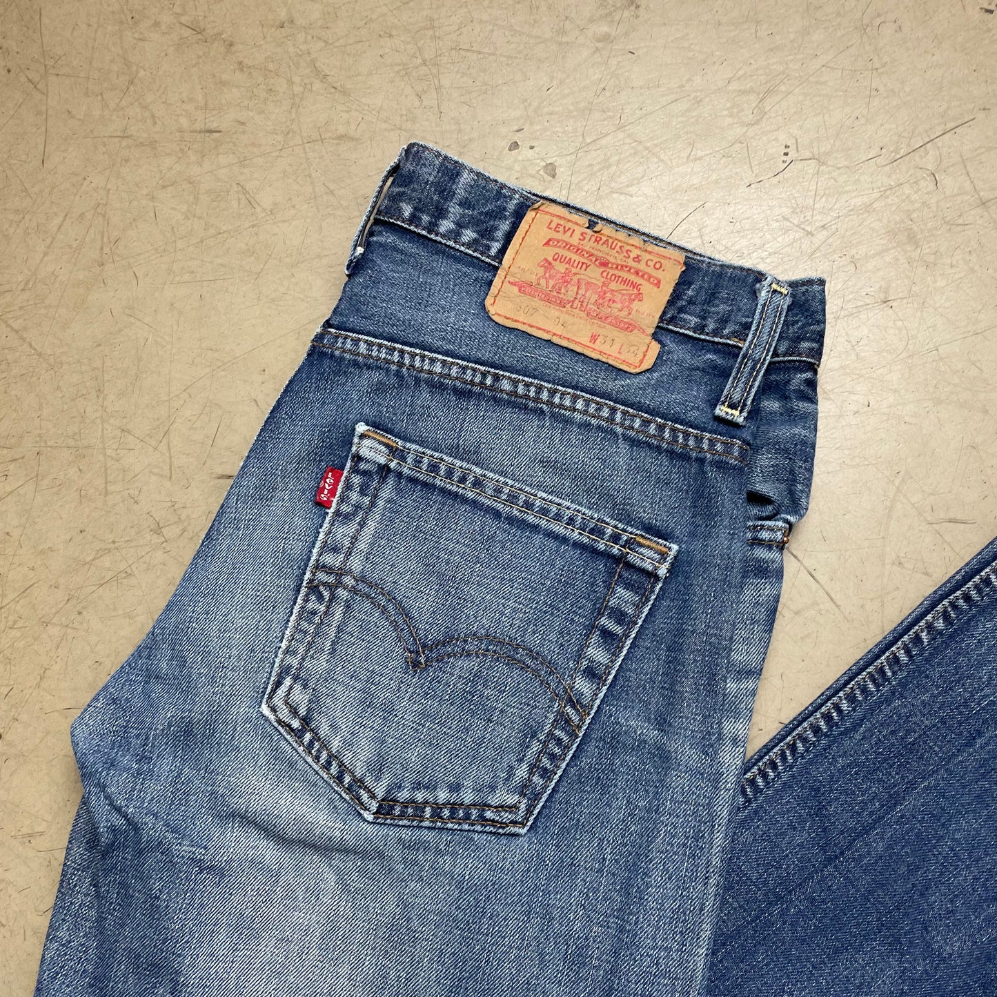 (M) Levi’s 507 Jeanshose faded blau W31L34