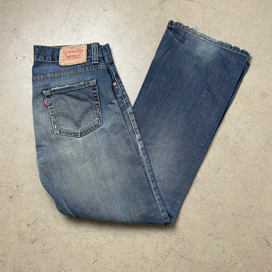 (L) Levi’s 512 Bootcut Jeanshose faded blau W32/L32