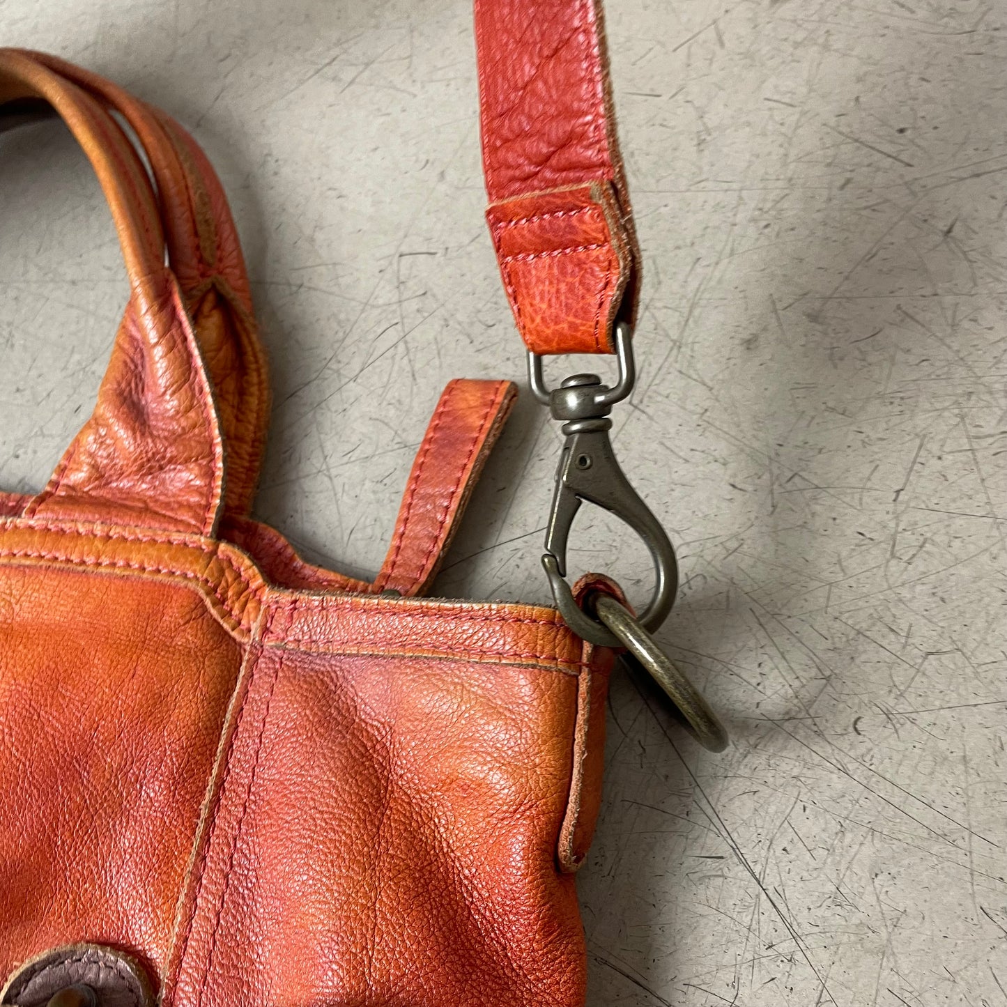 Liebeskind Berlin Leather Bag Ledertasche faded orange