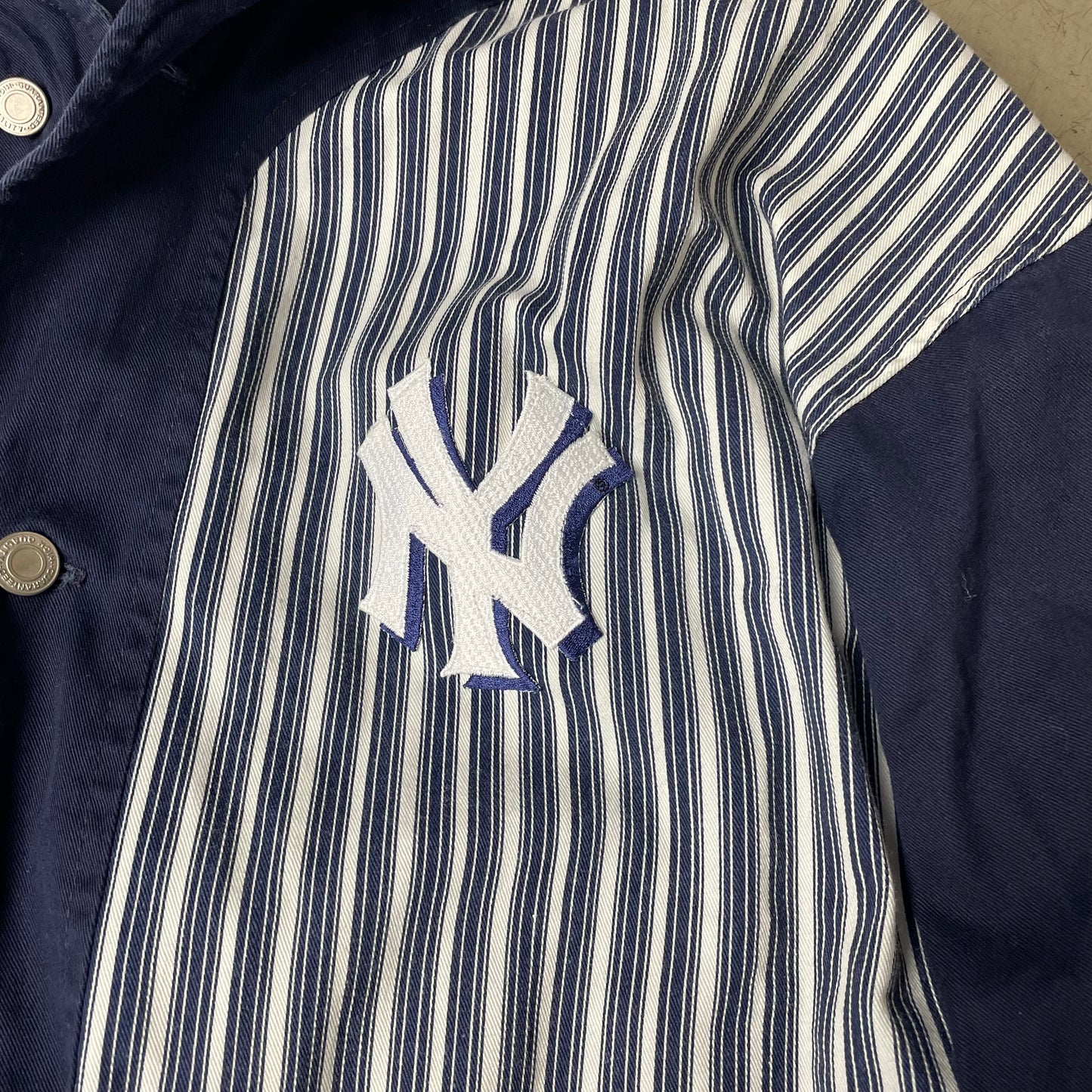 (XL) 1990s Twins Apparel NY Yankees Pin Striped Baseball Hoodie blau weiß