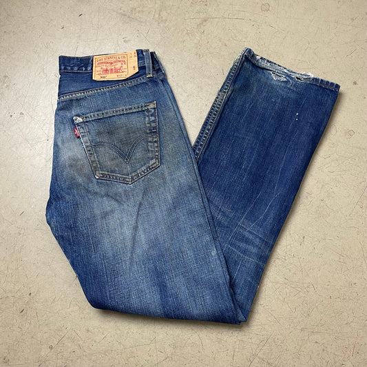 (L) Levi’s 501 Jeanshose faded blau ripped W32L32