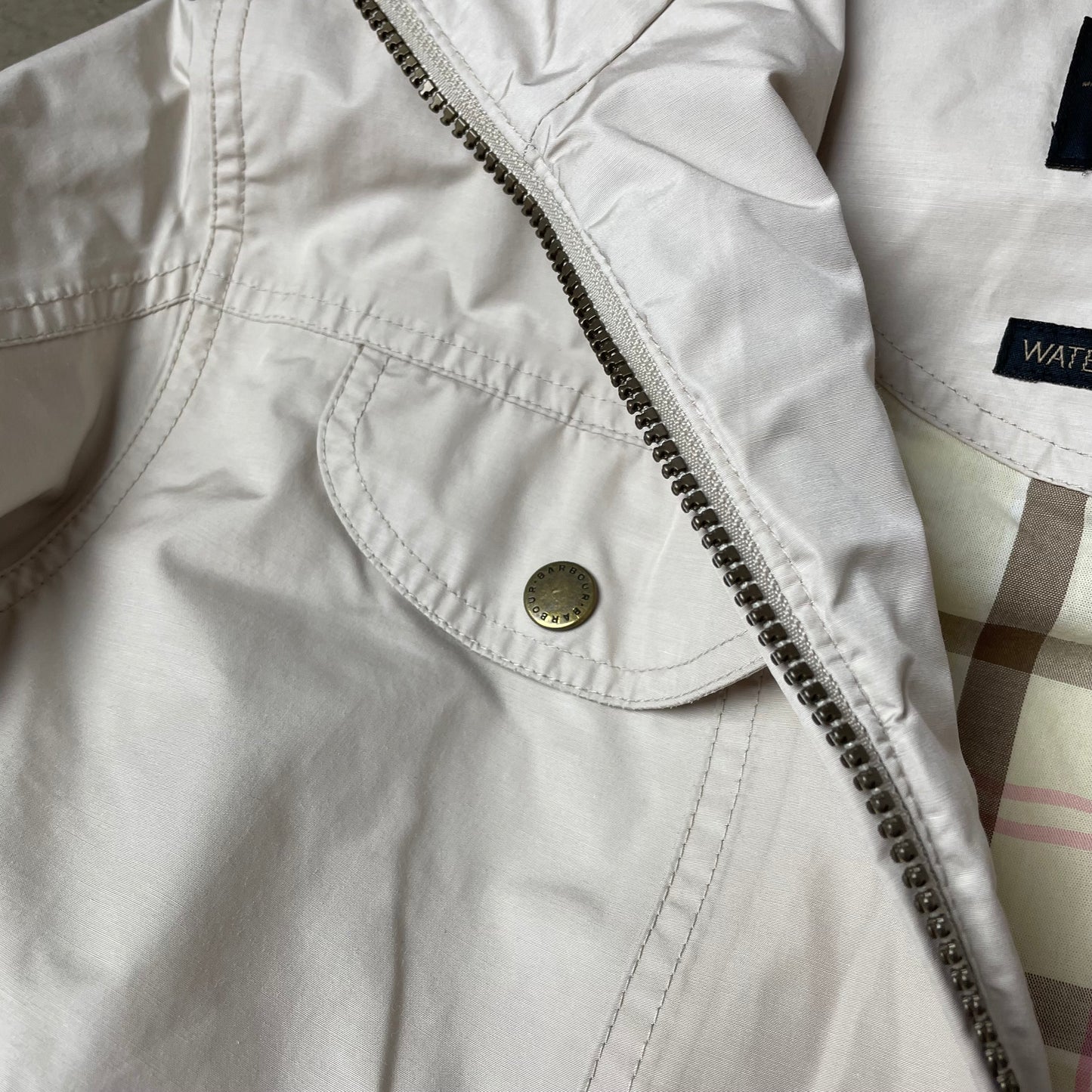 (L) Burberry Trench Coat Parka Mantel Wmn beige Creme
