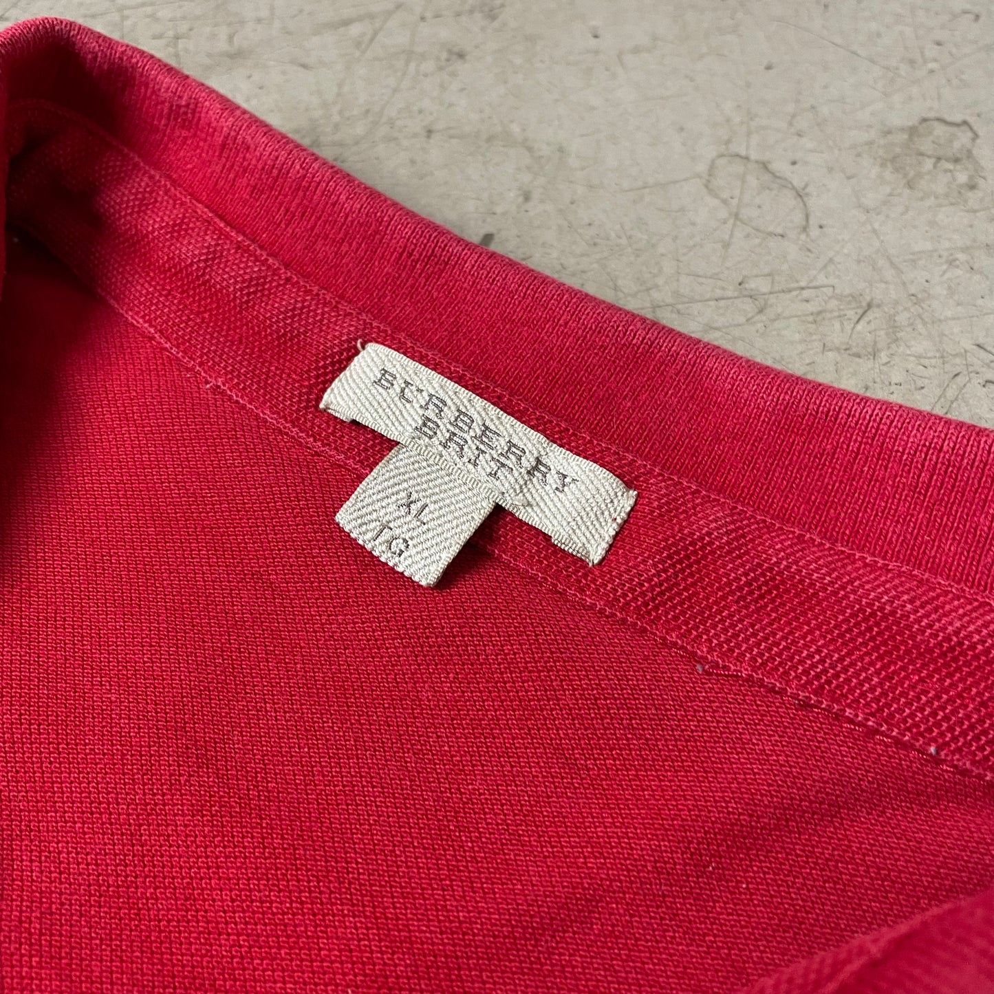 (XL) Burberry Polo Tshirt Rot Logo Stick