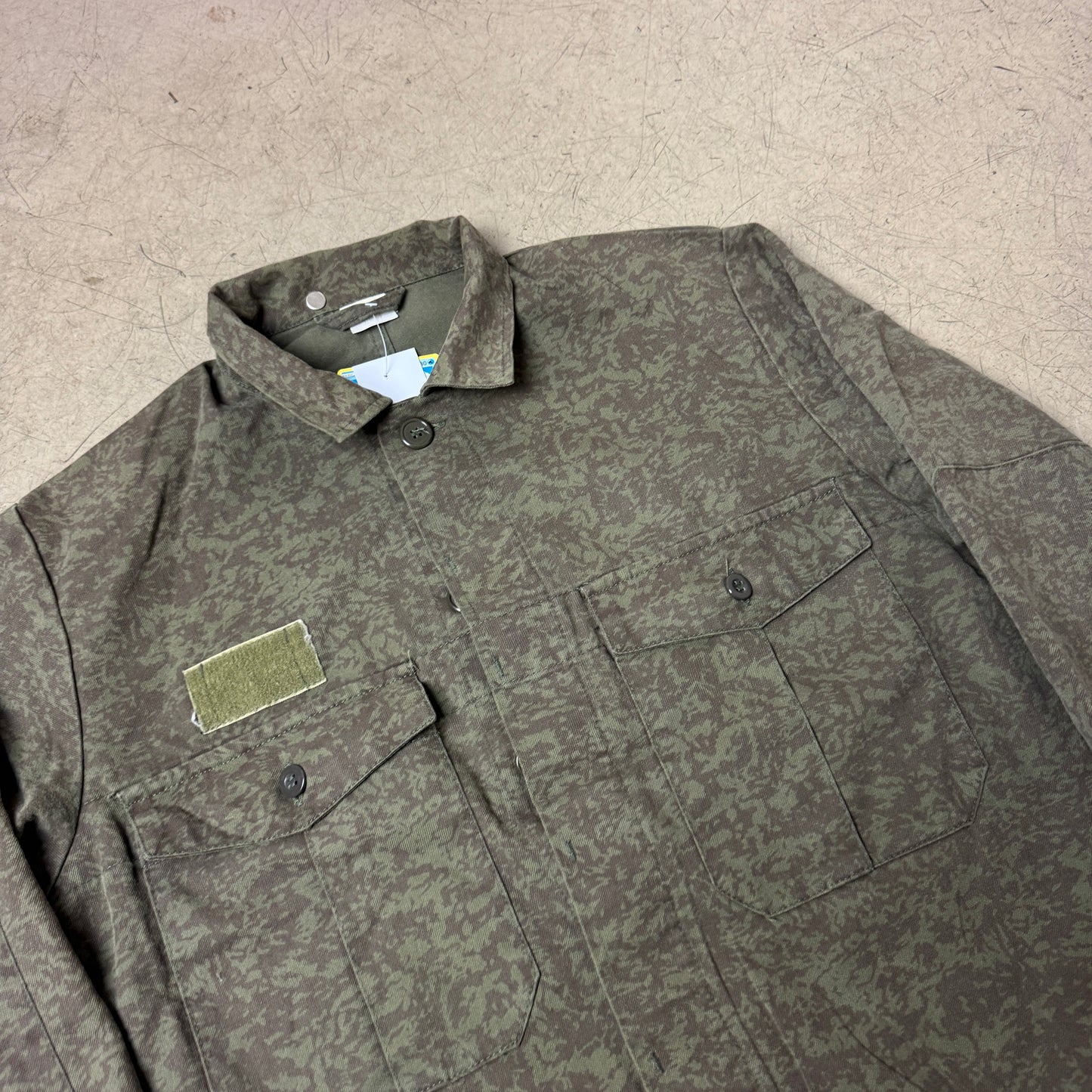 (L) Army Tarn Camo Jacket