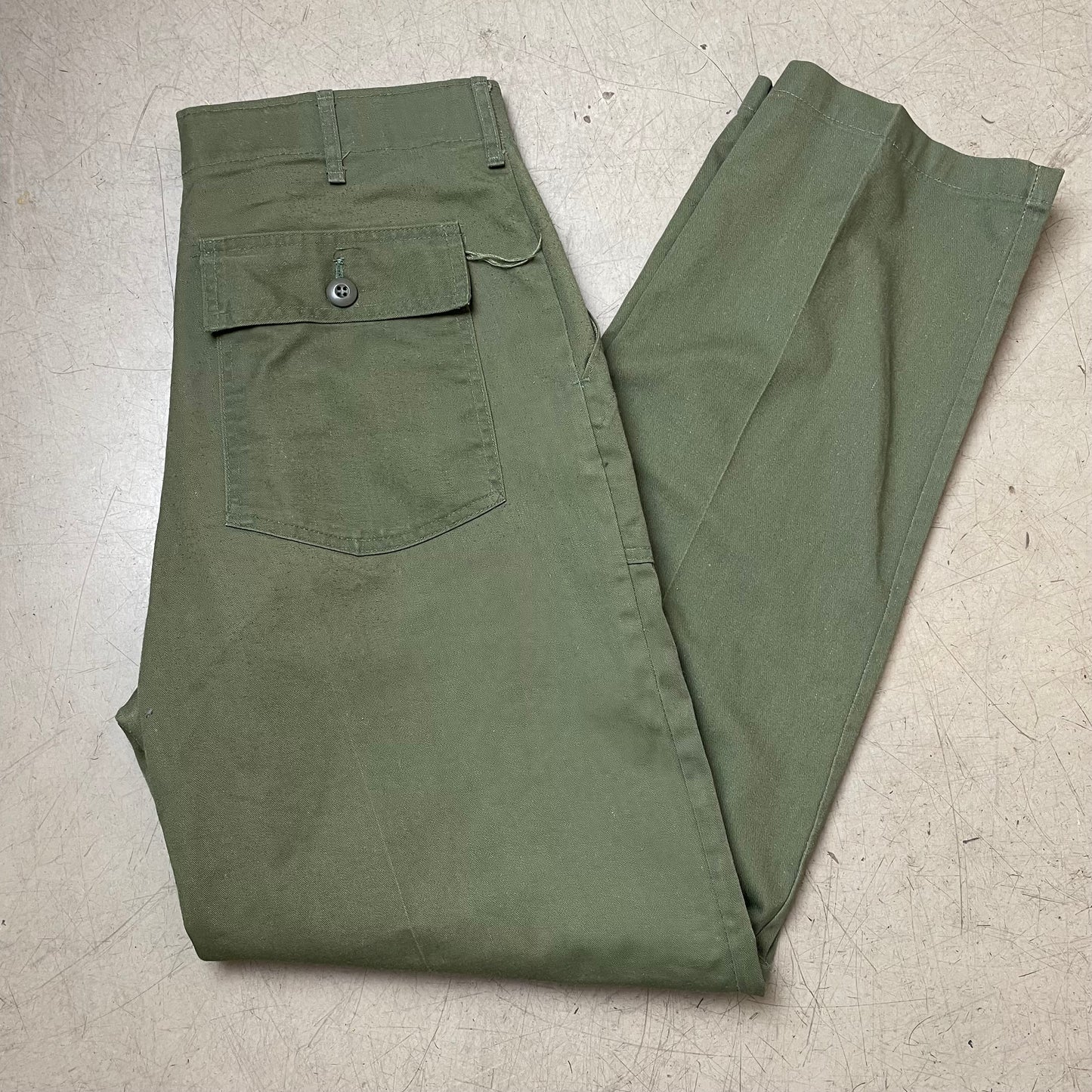 (L) US Army Front Pocket Utility Fatigue Pants olivgrün W34L33