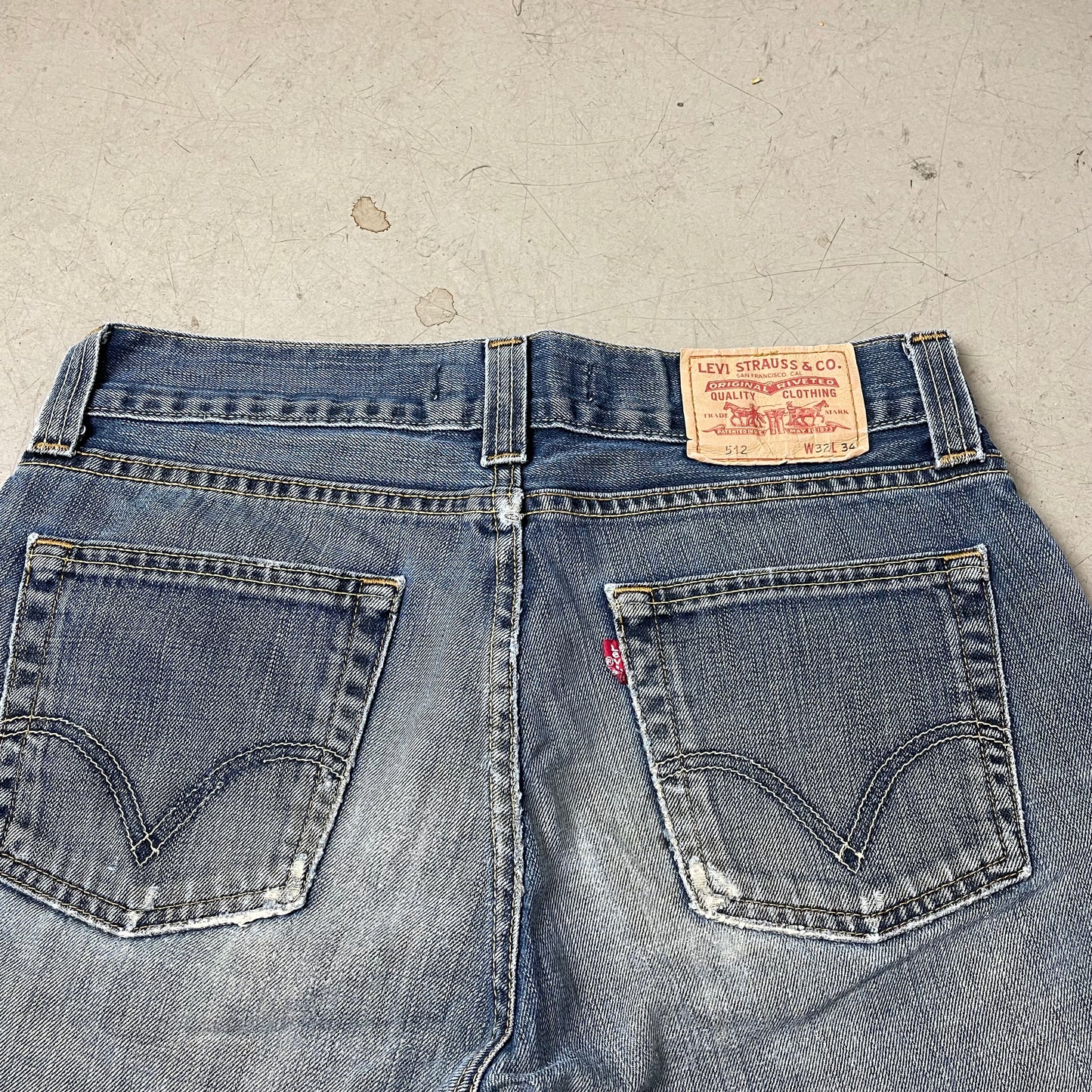 (M) 512 Levi’s Bootcut Jeanshose faded Navy blau W32L34