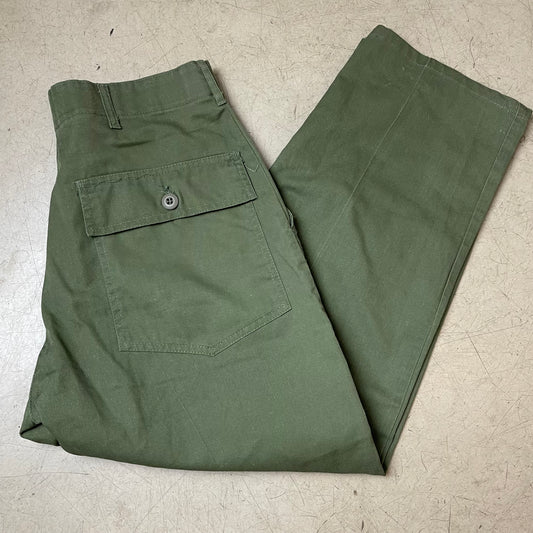 (M-L) US Army Front Pocket Utility Fatigue Pants olivgrün